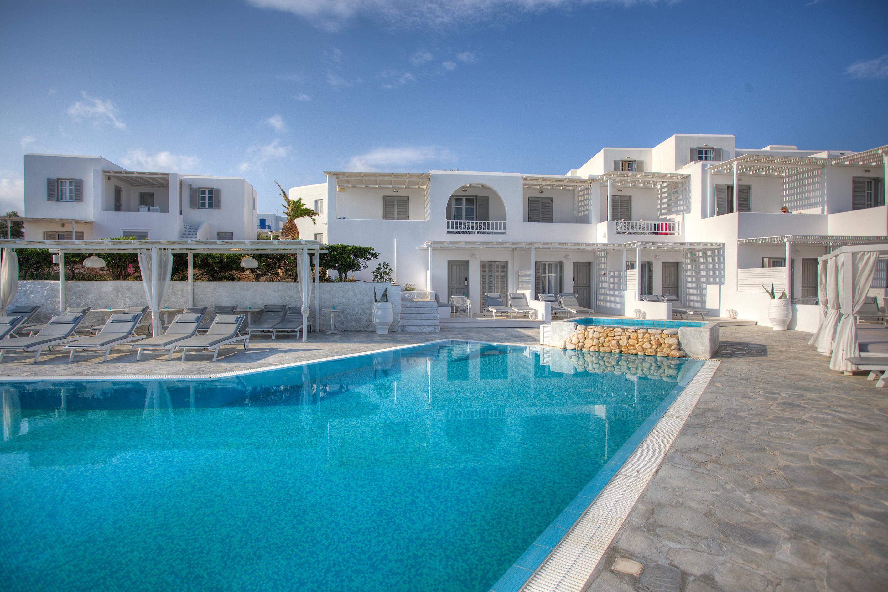 Andronis Minois Hotel Parasporos Exterior photo