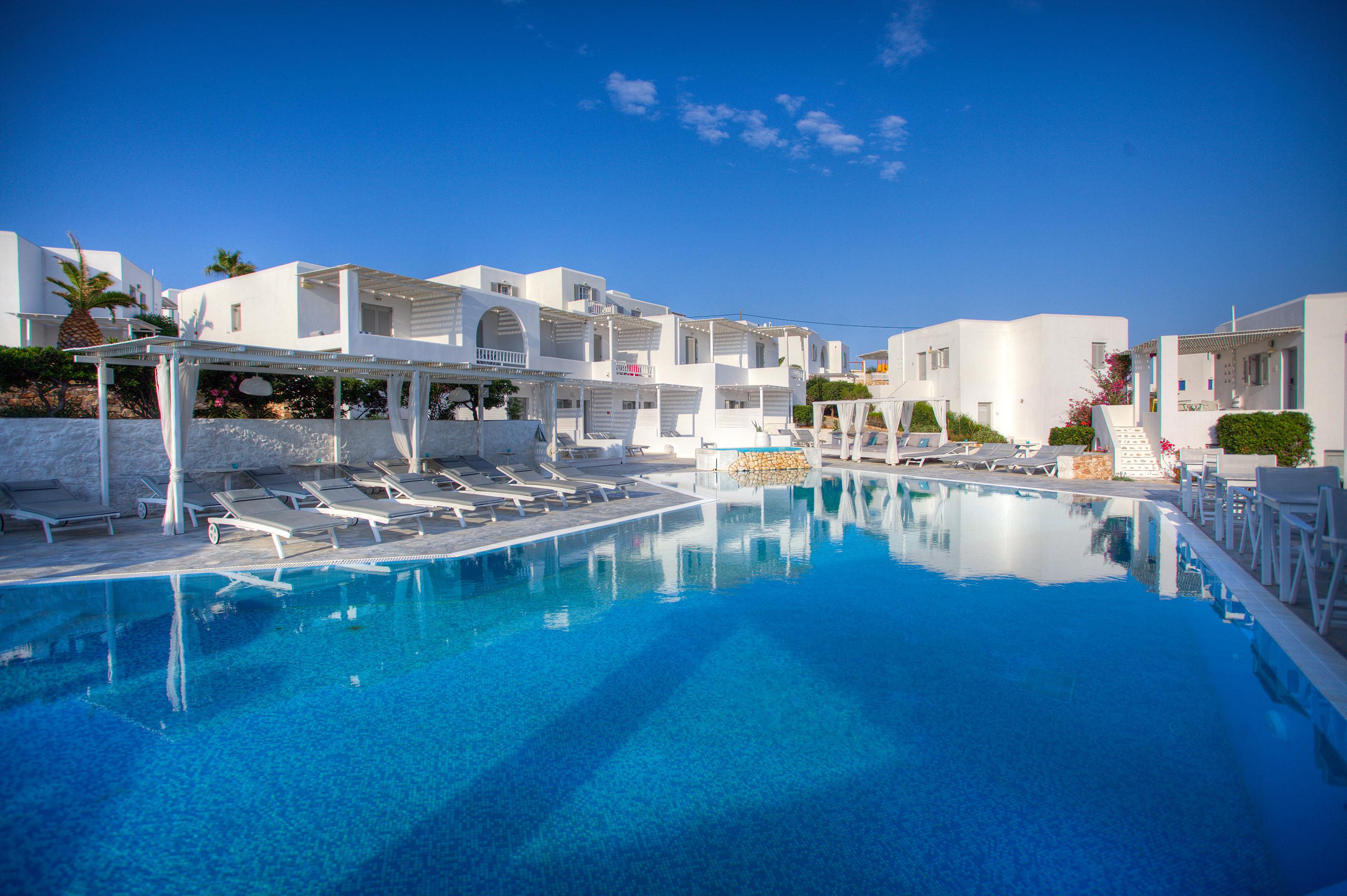 Andronis Minois Hotel Parasporos Exterior photo